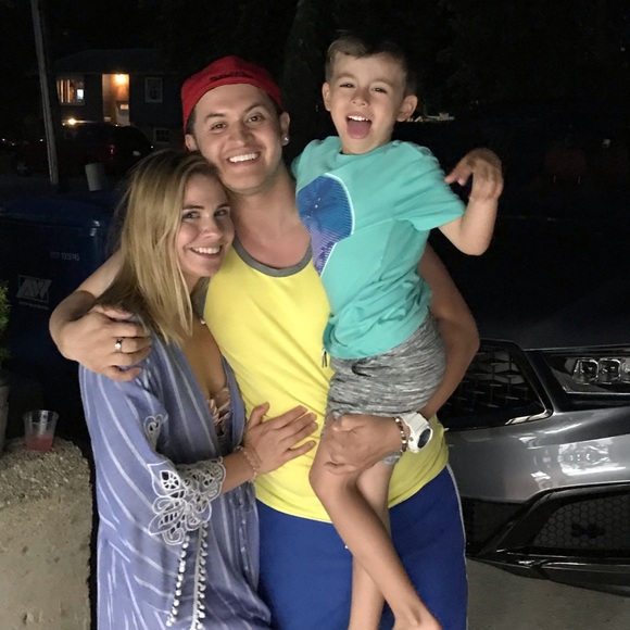 💕 Meet your Posher, 💕 - Picture 8 of 12